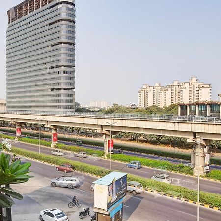 Hotel 91 Golf Course Road Gurgaon Bagian luar foto