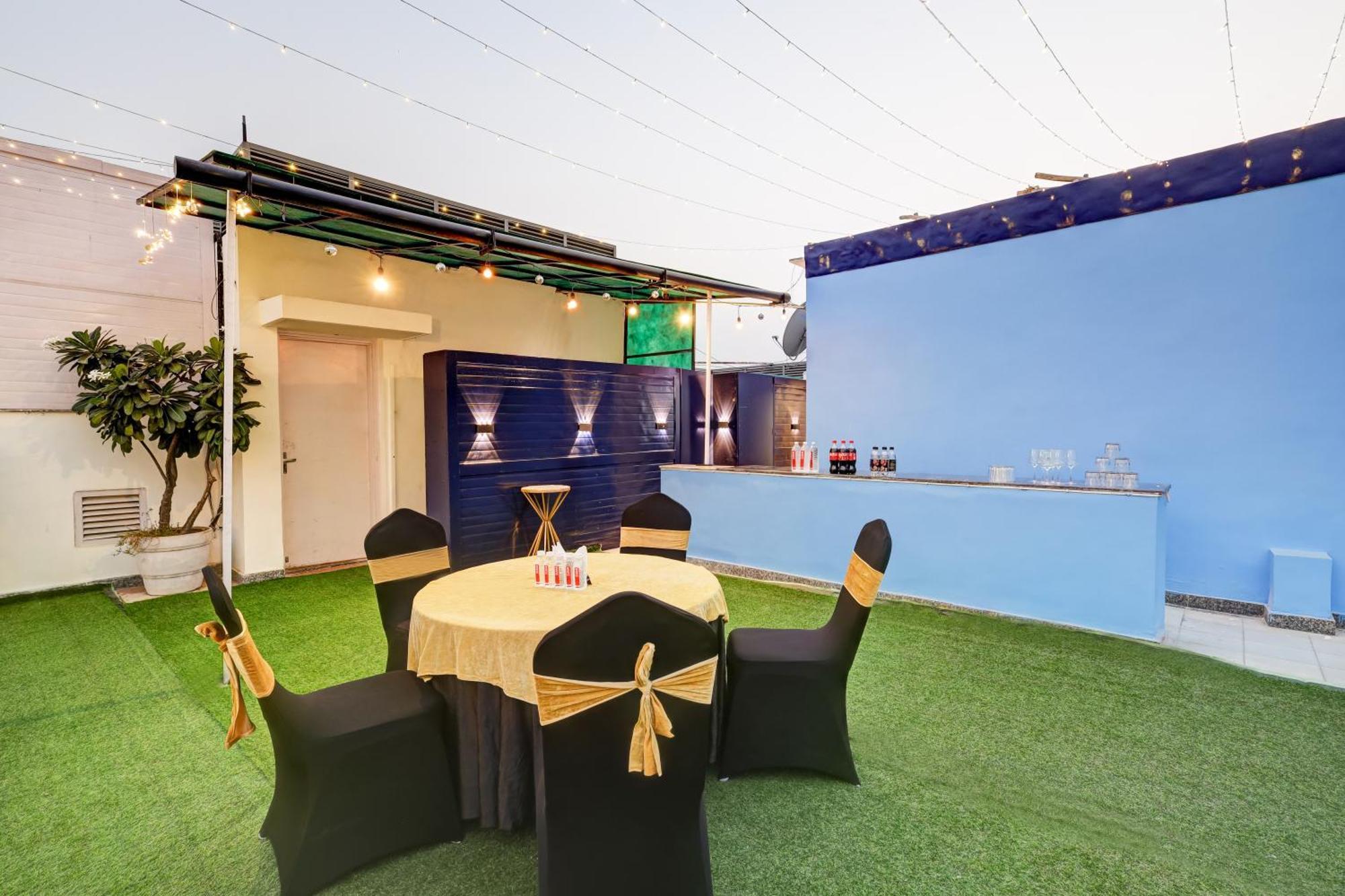 Hotel 91 Golf Course Road Gurgaon Bagian luar foto