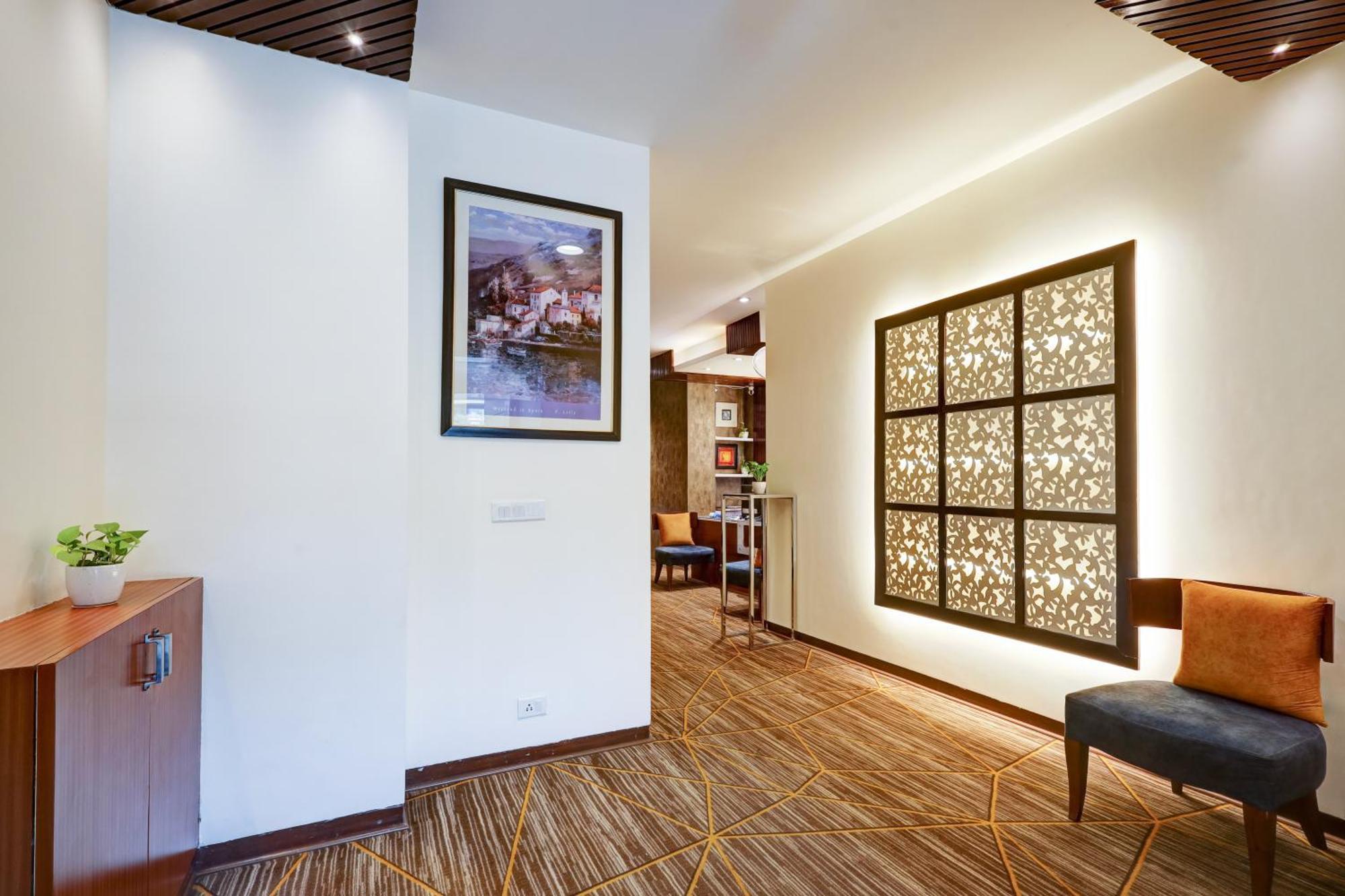 Hotel 91 Golf Course Road Gurgaon Bagian luar foto