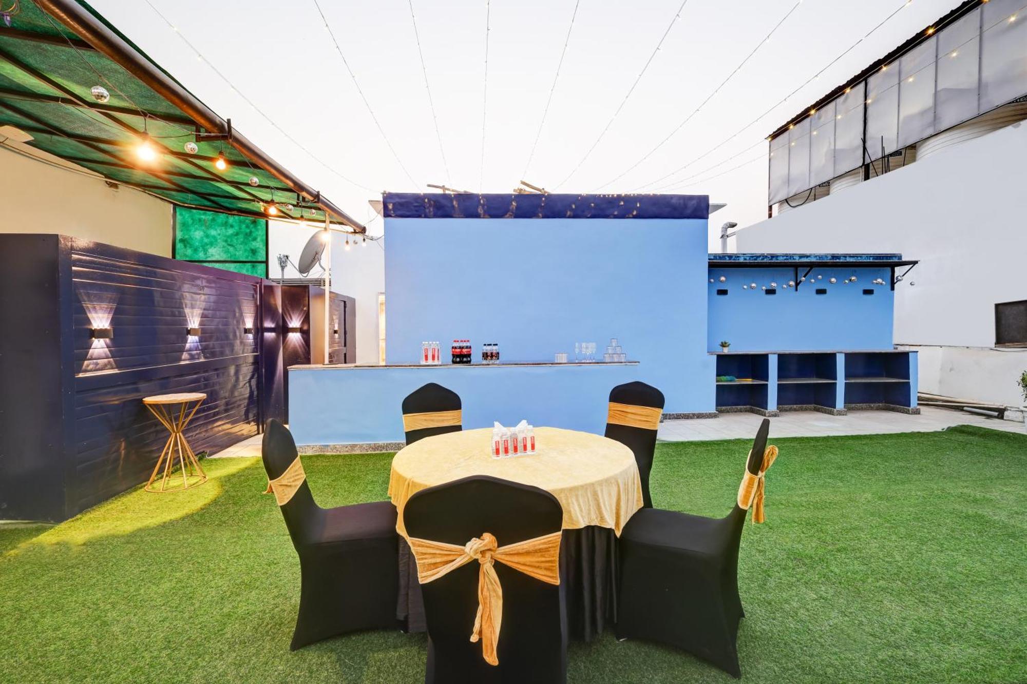 Hotel 91 Golf Course Road Gurgaon Bagian luar foto